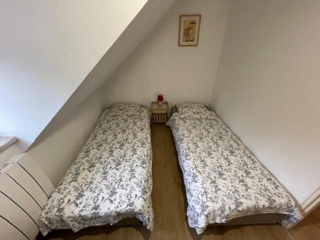 Appartement P55 3 Pieces Lumineux Et Calme Sur Les Toits Location Mobilite 1 Mois Minimum *